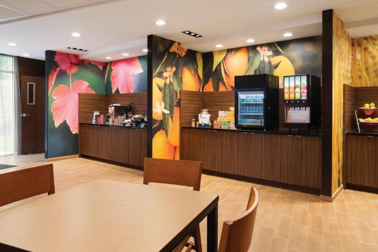 Fairfield Inn & Suites By Marriott Атенс Екстер'єр фото